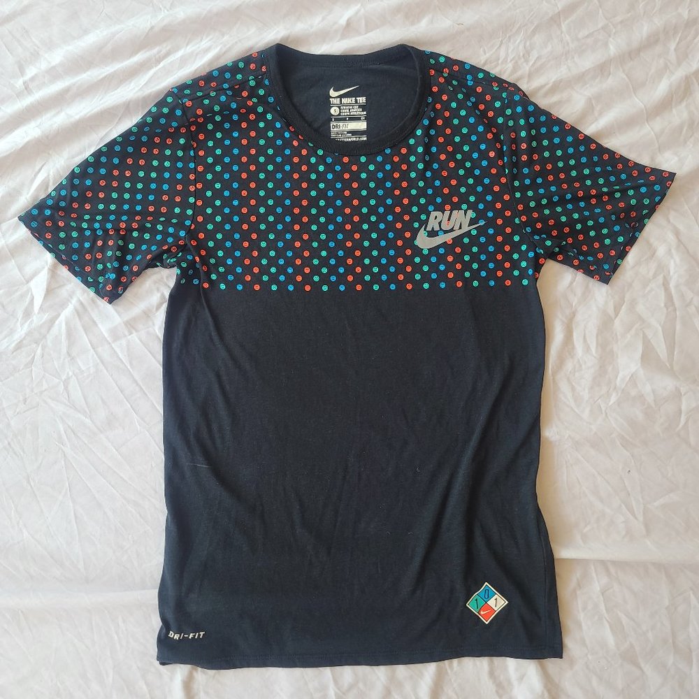 Nike: The Nike Tee Dri-Fit Running T-Shirt